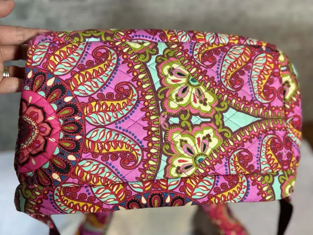 Vera Bradley 2pc Essential Quilted Backpack and wallet in Resort Medallion